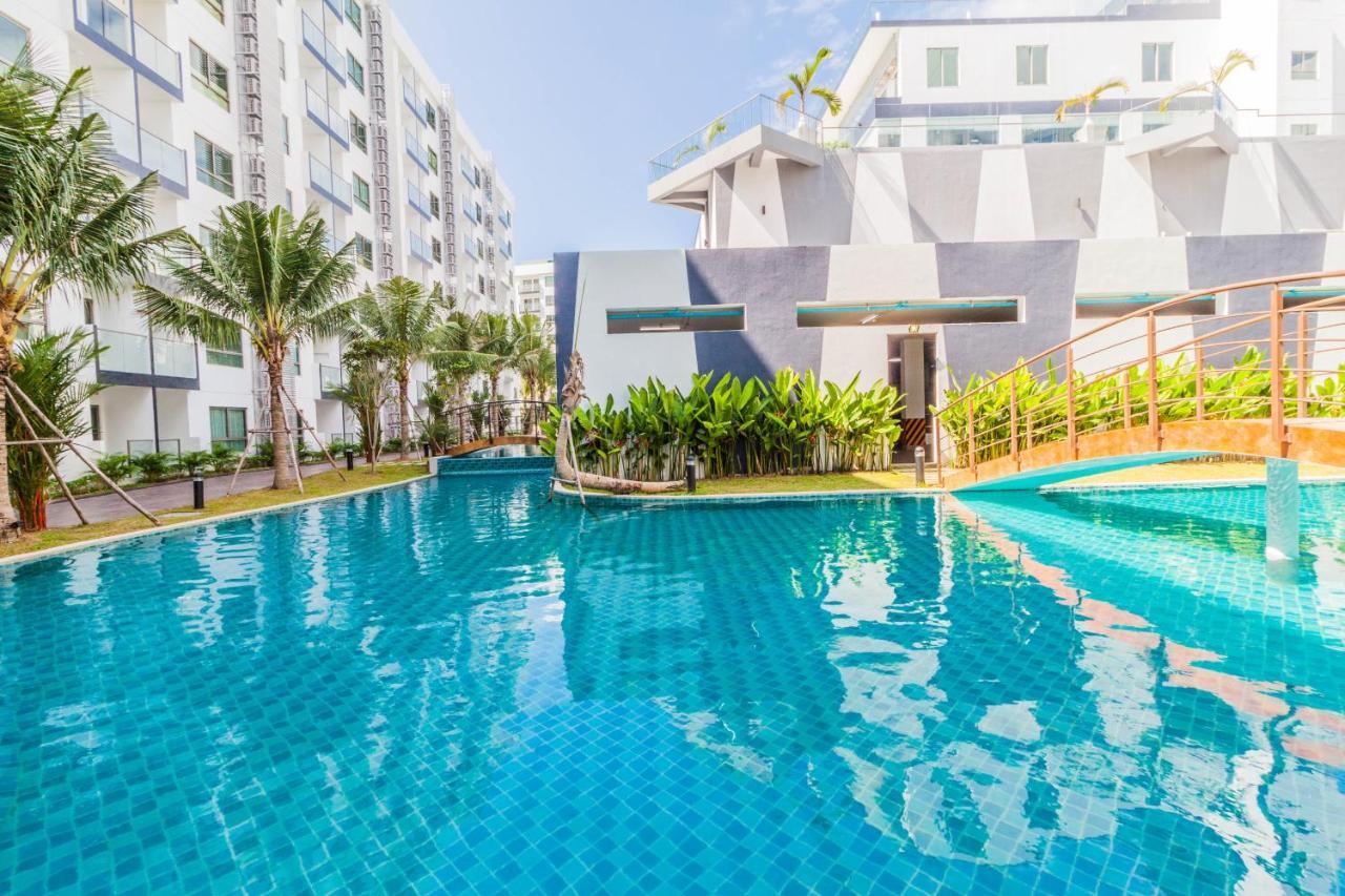Arcadia Beach Resort By Psr Pattaya Esterno foto